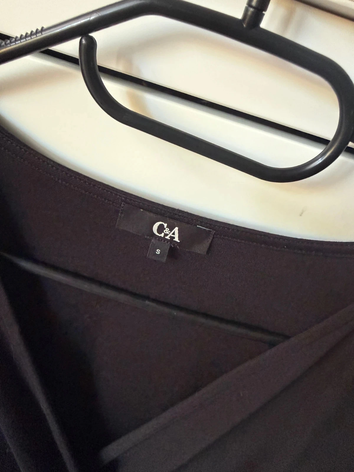 Vestido de verão preto c&a Tamanho 36 em perfeito estado – photo 4